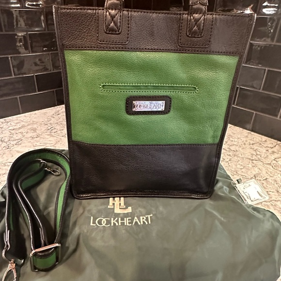 LOCKHEART satchel/Tote made of buttery soft leather and organization galore! NWT - Picture 2 of 6